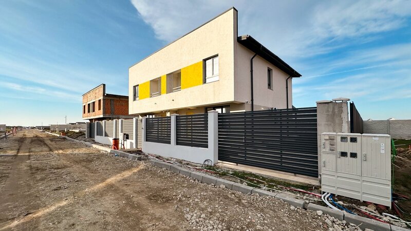 Mamina, Vidra, casa cu 4 camere, toate utilitatile,  comision 0.